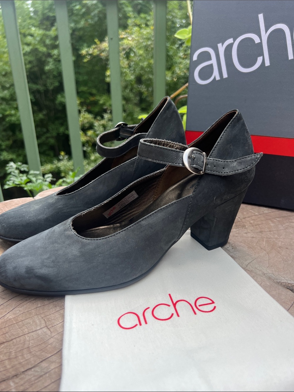 NIB Arche Charcoal Grey Nubuck Mary Jane Block 3" Heel Pumps